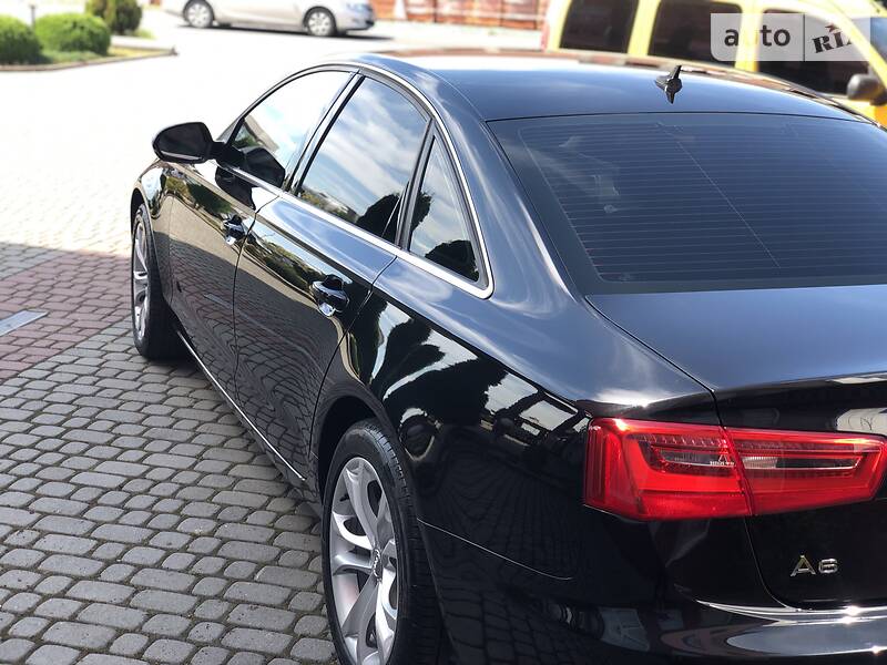 Седан Audi A6 2012 в Мукачевому