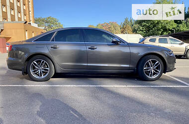 Седан Audi A6 2012 в 