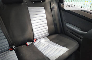 Седан Audi A6 2000 в 