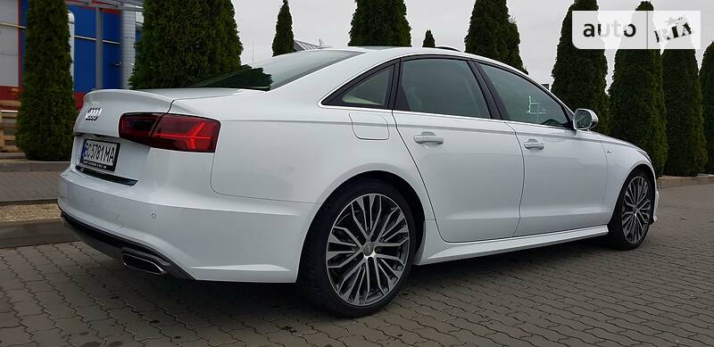 Седан Audi A6 2015 в Городке