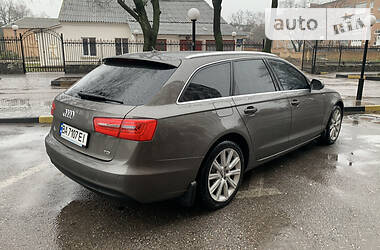 Универсал Audi A6 2012 в Знаменке