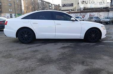Седан Audi A6 2012 в 