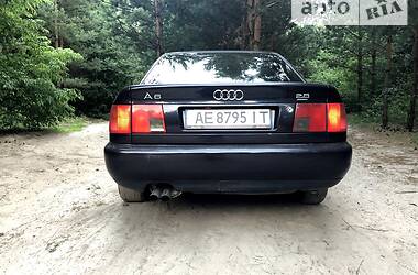 Седан Audi A6 1996 в Вишневом