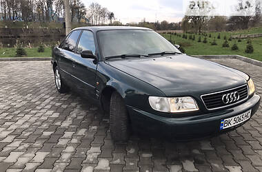 Седан Audi A6 1996 в Ровно