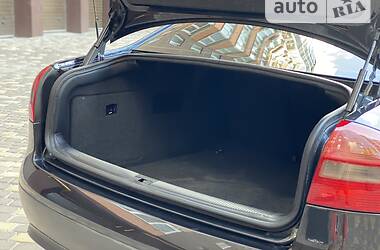 Седан Audi A6 1999 в 