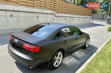 Седан Audi A6 2013 в 