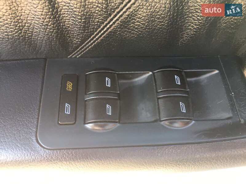 Седан Audi A6 1998 в Павлограде