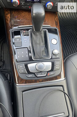 Седан Audi A6 2015 в 