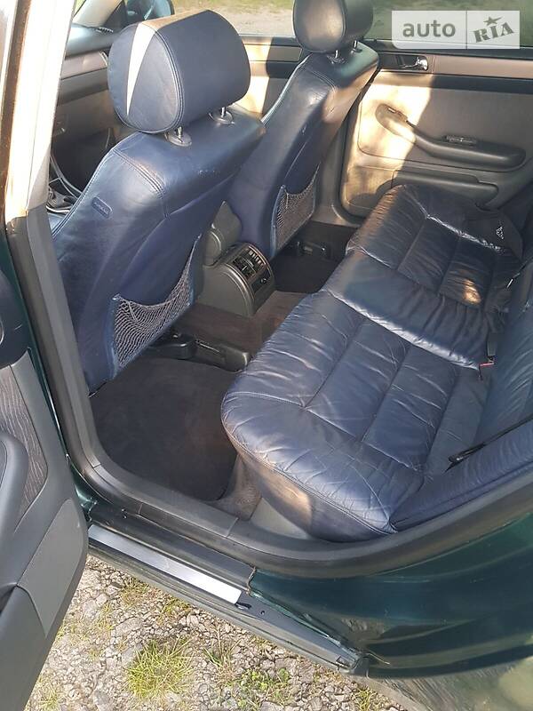 Универсал Audi A6 1998 в Воловце