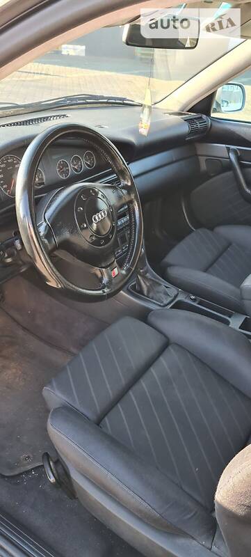 Универсал Audi A6 1997 в Черновцах