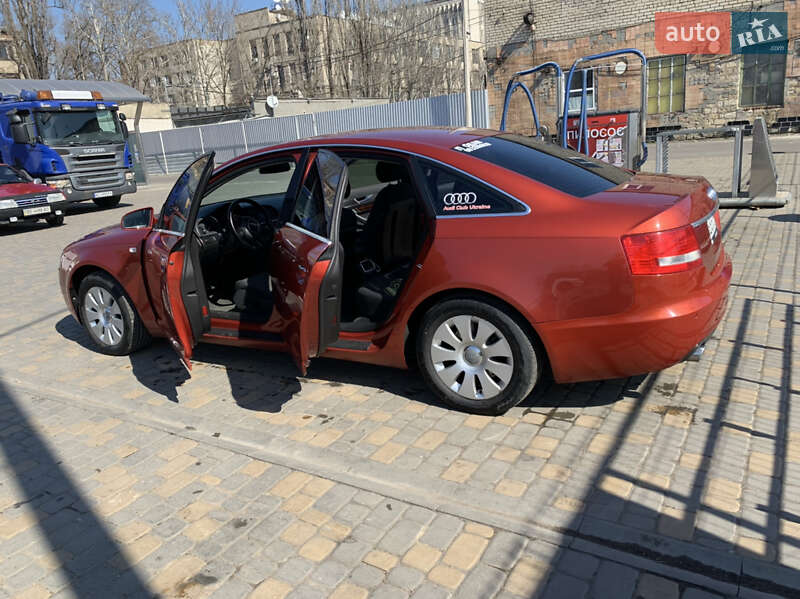 Седан Audi A6 2004 в Николаеве