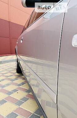 Універсал Audi A6 2000 в 