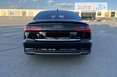 Седан Audi A6 2016 в 