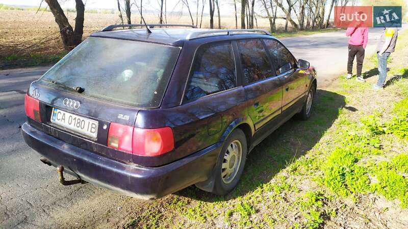 Универсал Audi A6 1995 в Жашкове