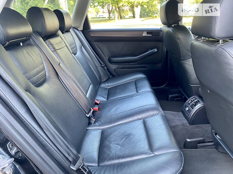 Универсал Audi A6 2004 в Ковеле