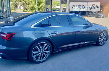 Седан Audi A6 2019 в 