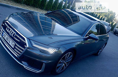 Седан Audi A6 2019 в 