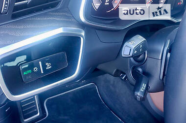 Седан Audi A6 2019 в 