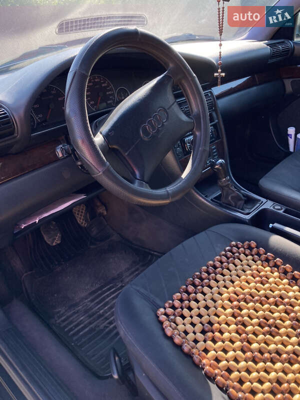 Универсал Audi A6 1996 в Львове