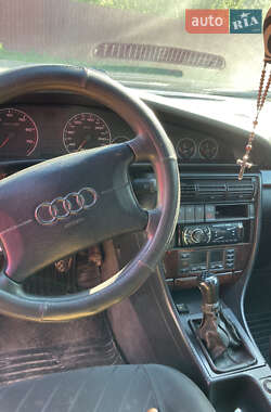 Универсал Audi A6 1996 в Львове