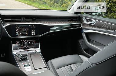 Седан Audi A6 2018 в 
