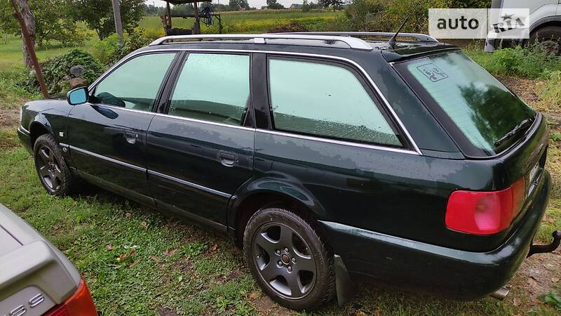 Универсал Audi A6 1996 в Умани