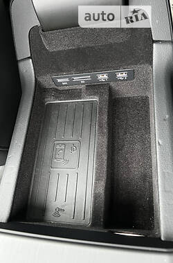 Универсал Audi A6 2018 в 