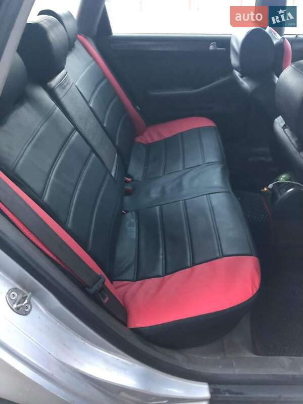 Универсал Audi A6 2001 в Киеве