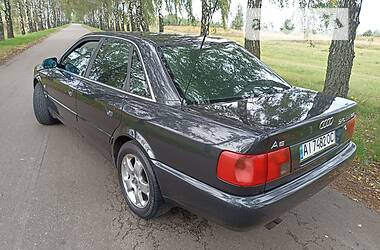 Седан Audi A6 1995 в 