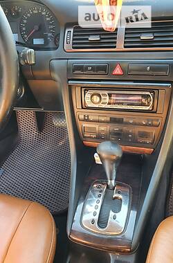 Седан Audi A6 2000 в Ізмаїлі