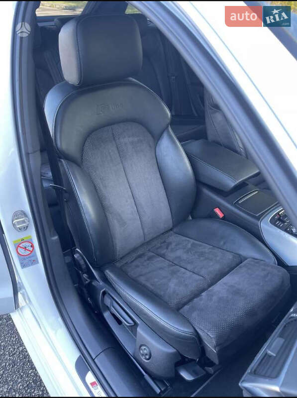 Універсал Audi A6 2012 в Києві