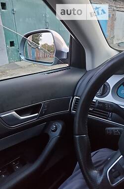 Седан Audi A6 2010 в 