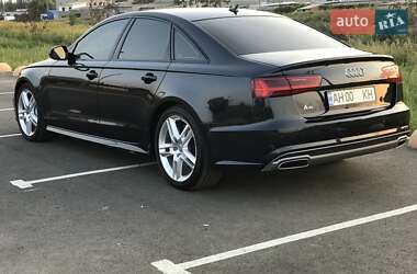 Седан Audi A6 2016 в 