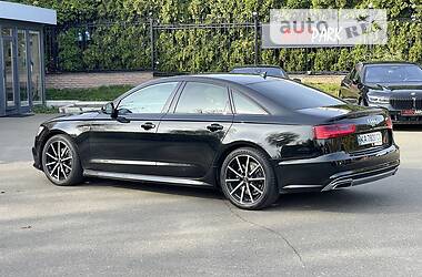 Седан Audi A6 2015 в 