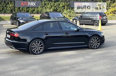 Седан Audi A6 2015 в 