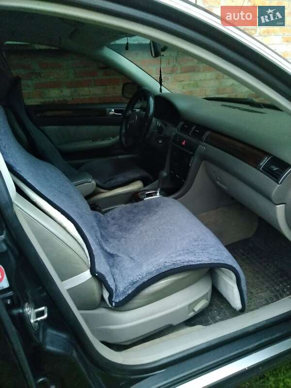 Седан Audi A6 2003 в Лохвице