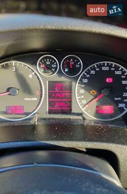 Універсал Audi A6 2003 в Рахові