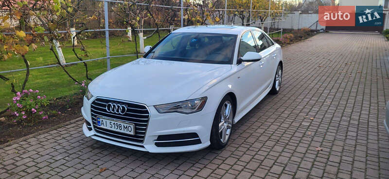 Седан Audi A6 2015 в 