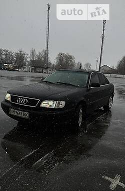 Седан Audi A6 1996 в Киеве