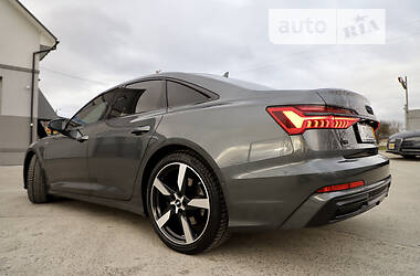 Седан Audi A6 2018 в 