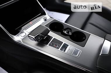 Седан Audi A6 2018 в 
