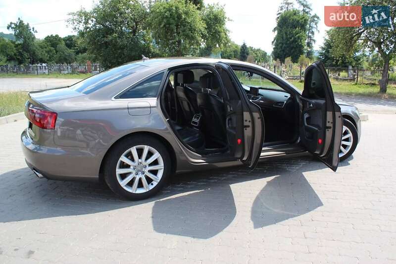 Седан Audi A6 2011 в Ужгороде
