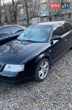 Седан Audi A6 2000 в 