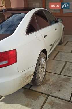 Седан Audi A6 2004 в 