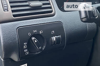 Універсал Audi A6 2000 в 