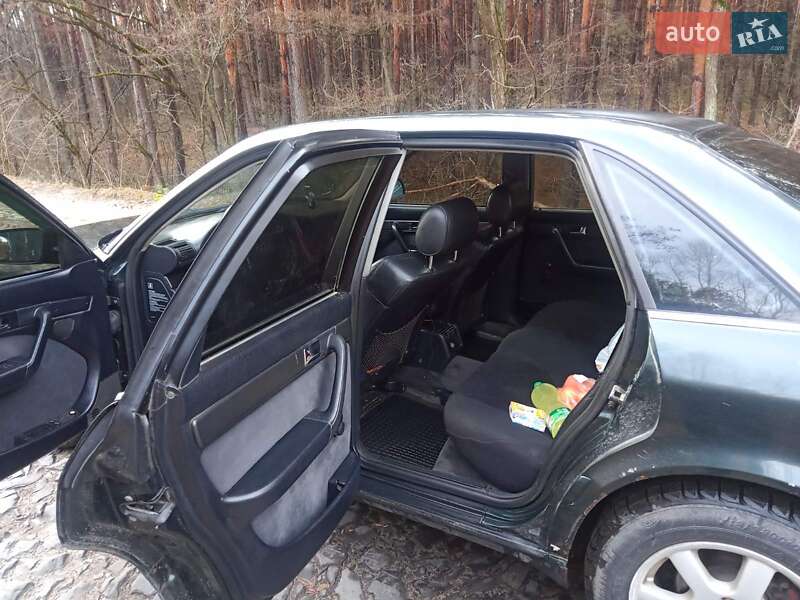 Седан Audi A6 1996 в Владимирце