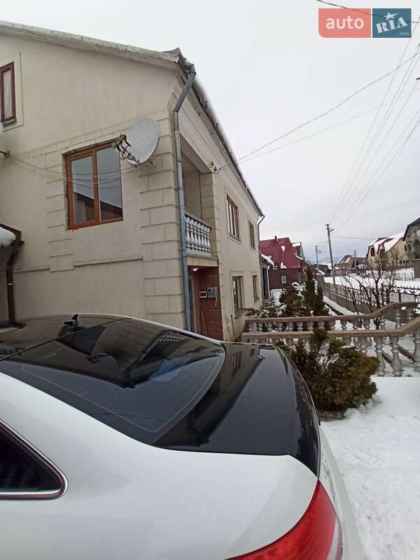 Седан Audi A6 2004 в Рахове