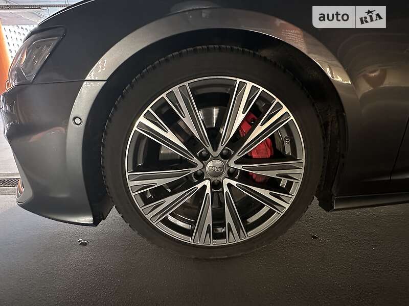 Седан Audi A6 2019 в Киеве