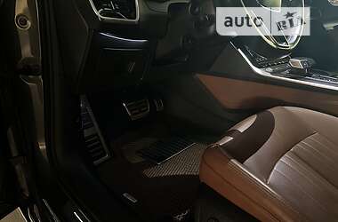 Седан Audi A6 2019 в 