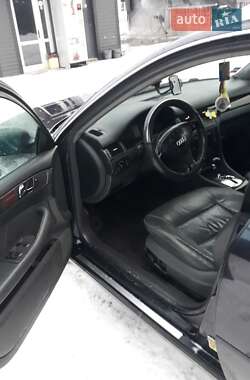 Универсал Audi A6 2001 в Рахове